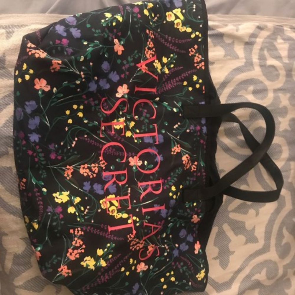 Victorias Secret tote bag
